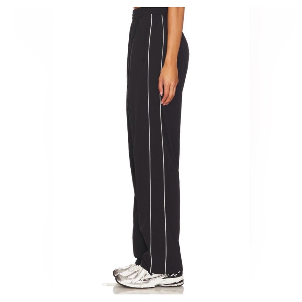 Terra pant on black &white -WellBeing + BeingWell